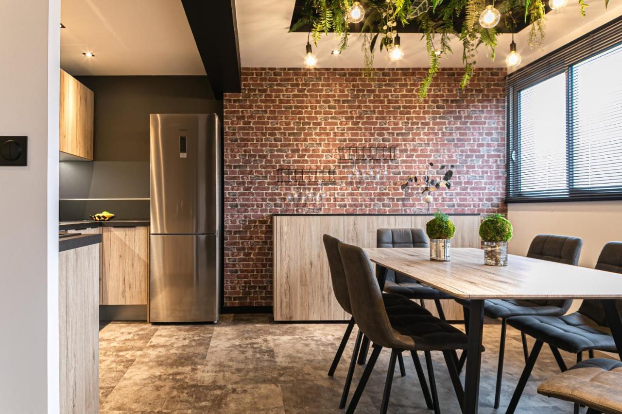 Ferienwohnung Little Factory - 2 Pieces - Parking Prive Pau Exterior foto